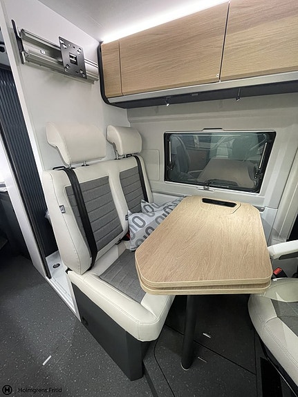 Adria Twin 640 SLB 60Y | TRUMA VÄRME | LÅNGBÄDDAR 10 of 25