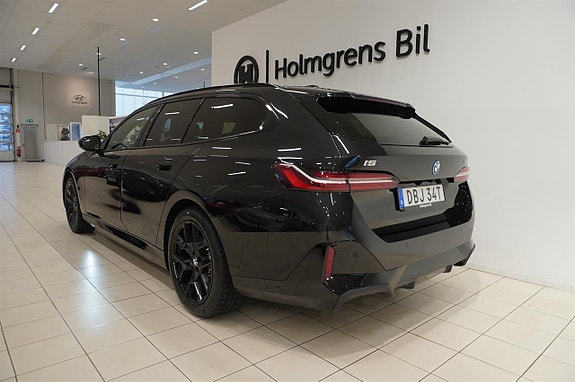 BMW i5 4 of 20