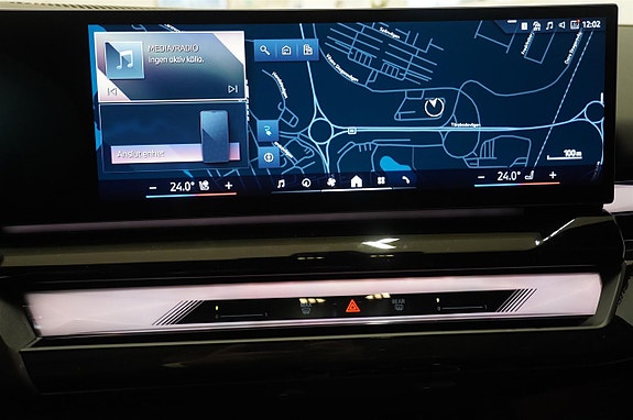 BMW i5 13 of 20