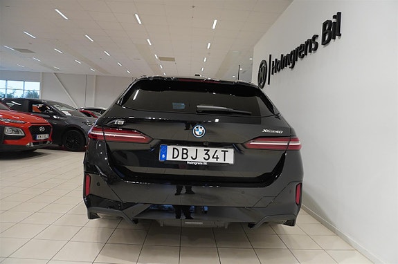 BMW i5 6 of 20