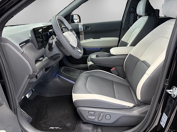 Kia EV3 8 of 21