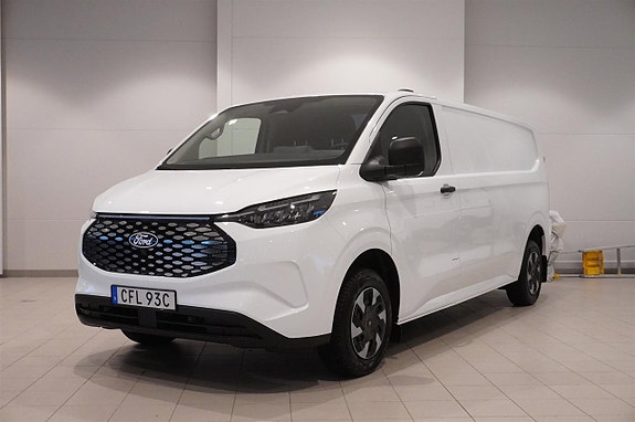 Ford Transit Custom 2 of 5
