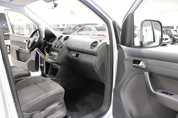 Volkswagen Caddy 9 of 16