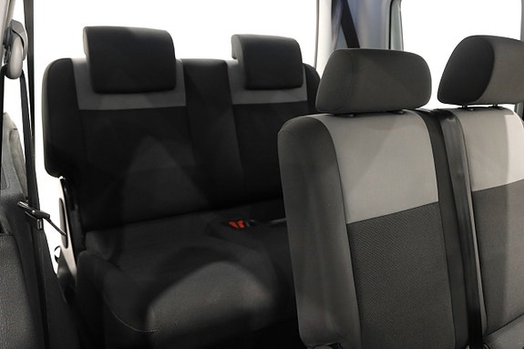 Volkswagen Caddy 13 of 16