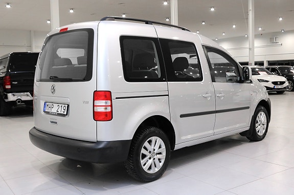 Volkswagen Caddy 4 of 5