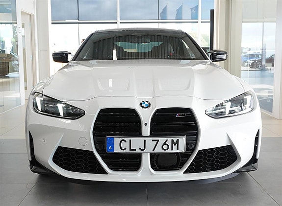 BMW M4 7 of 13