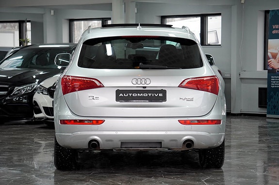 Audi Q5 2 of 5