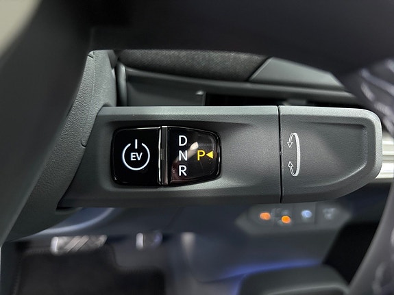 Kia EV3 12 of 21