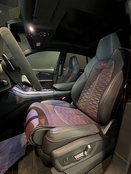 Audi Q8 11 of 20