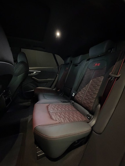 Audi Q8 9 of 20