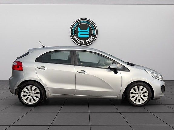 Kia Rio 3 of 21