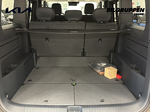 Kia PV5 14 of 14
