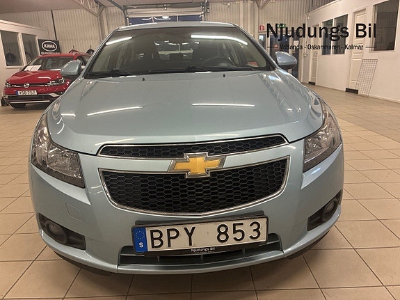 Chevrolet Cruze 5 of 5