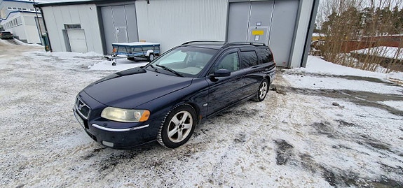 V70 2.5t a-traktor nyreggad facelift manuell