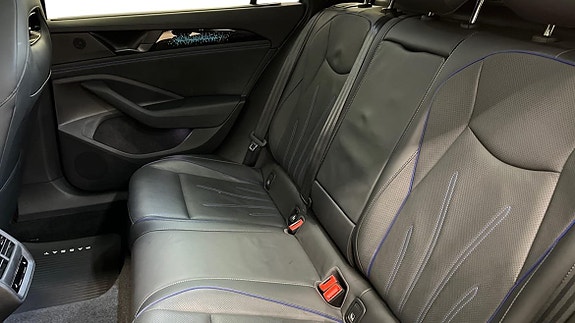 Volkswagen Passat 8 of 8