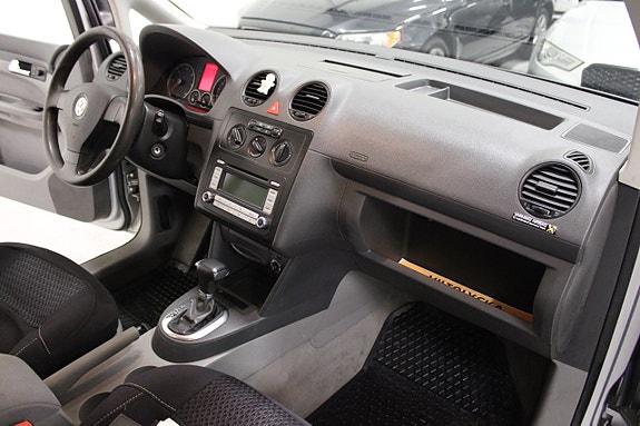 Volkswagen Caddy 6 of 17