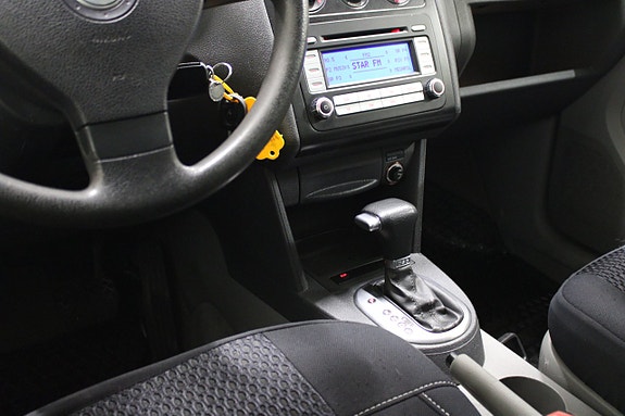 Volkswagen Caddy 9 of 17