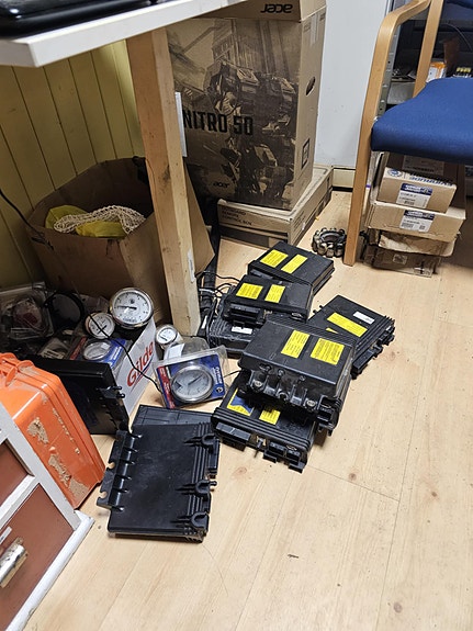 Product image 9 of 10