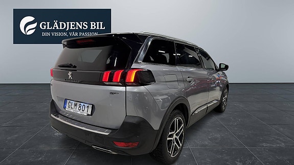 Peugeot 5008 4 of 5