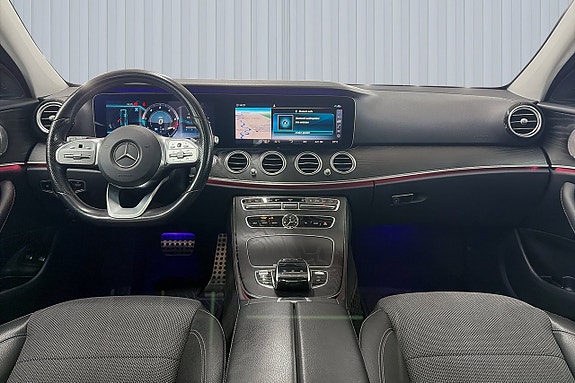 Mercedes-Benz E200 9 of 20