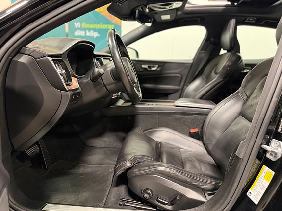 Volvo S60 12 of 22