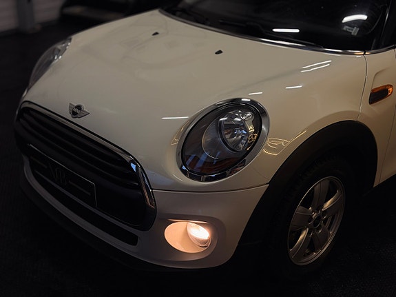 MINI One 7 of 30