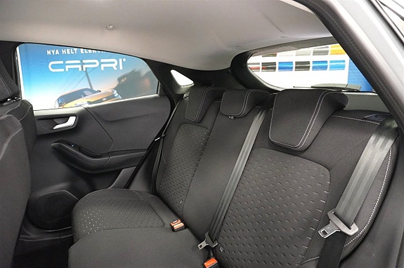 Ford Puma 17 of 19