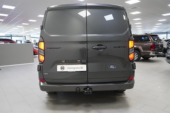 Ford Transit Custom 5 of 5