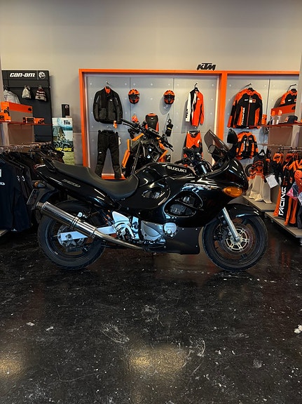 Suzuki Cycles GSX750F Katana 0.75