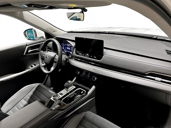 Mitsubishi Outlander 12 of 14