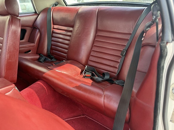 Jaguar XJS 8 of 17