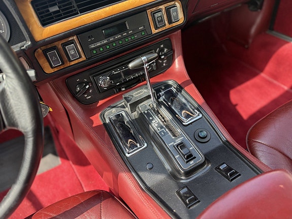 Jaguar XJS 11 of 17
