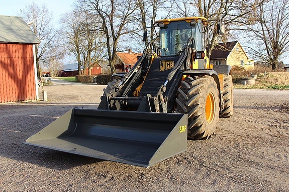 SRF - PLANERSKOPOR STORA BM