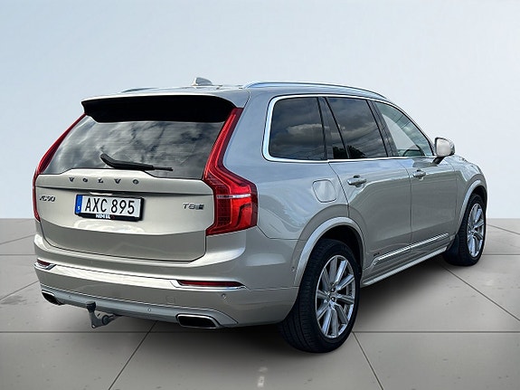 Volvo XC90 6 of 22