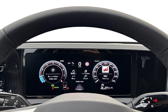 Volkswagen Tiguan 12 of 15