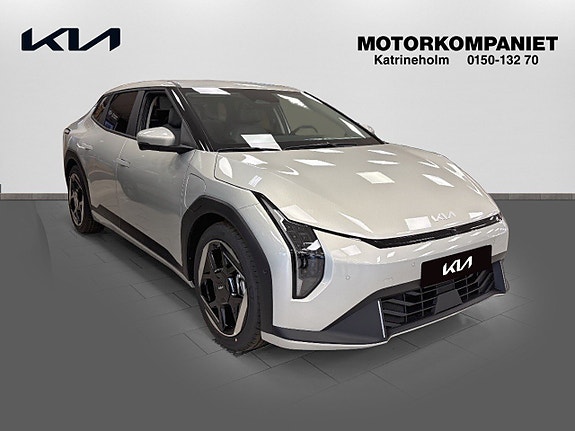 Kia EV4 3 of 17
