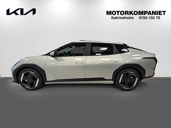 Kia EV4 4 of 17