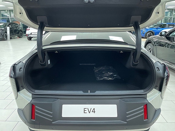 Kia EV4 14 of 17