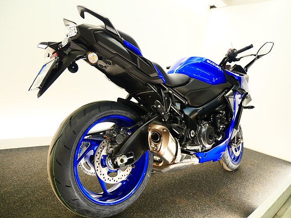 Suzuki GSX-S1000GT GSXS1000GT 3 of 3