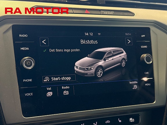 Volkswagen Passat 20 of 27