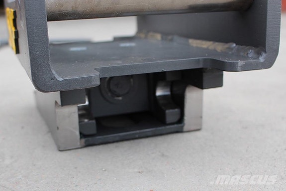 SRF - ADAPTER TILL GRÄVMASKINER 6 of 11