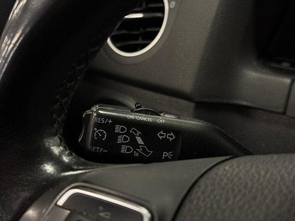 Volkswagen Golf Plus 11 of 14
