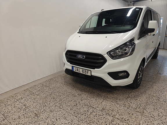 Ford Transit Custom 5 of 5