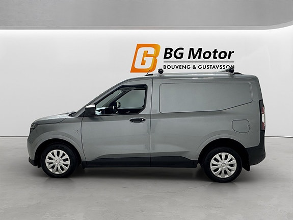 Ford Transit Courier 7 of 19
