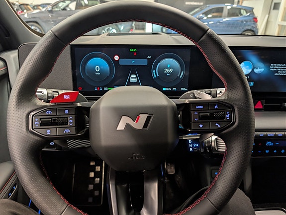 Hyundai Ioniq 5 8 of 8