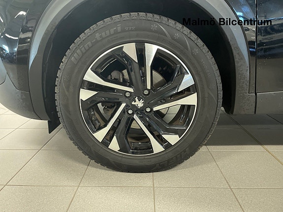 Peugeot 2008 11 of 17