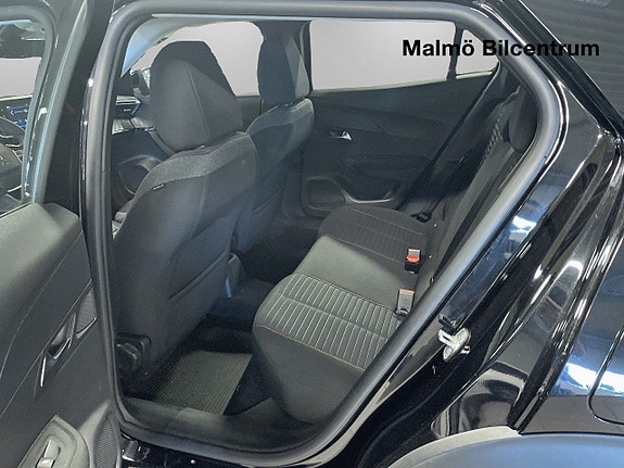 Peugeot 2008 17 of 17