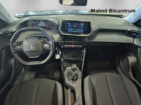 Peugeot 2008 9 of 17