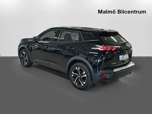 Peugeot 2008 4 of 5