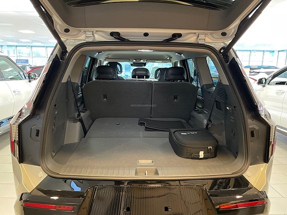 Kia EV9 13 of 16